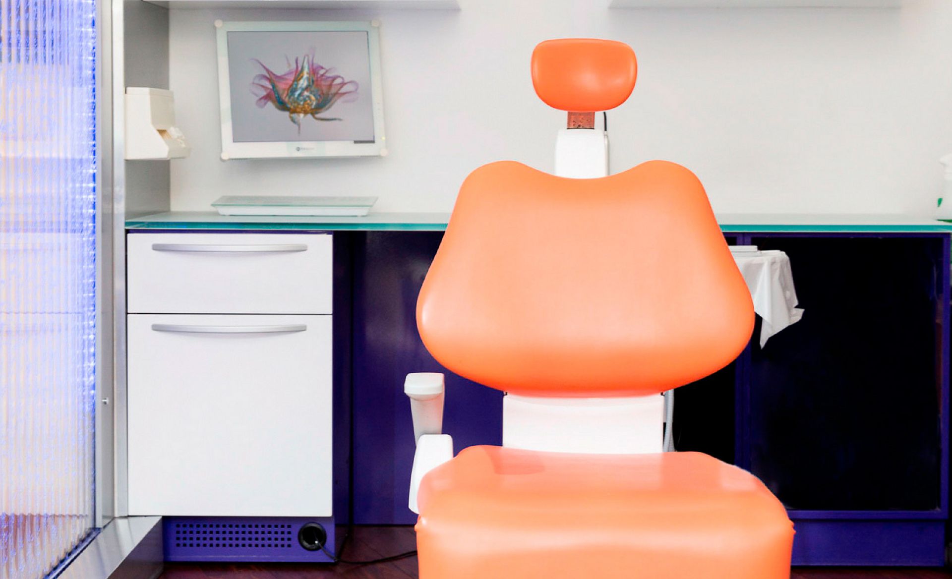 fauteuil pour traitement dentaire du cabinet du sourire, dentiste paris 16ème